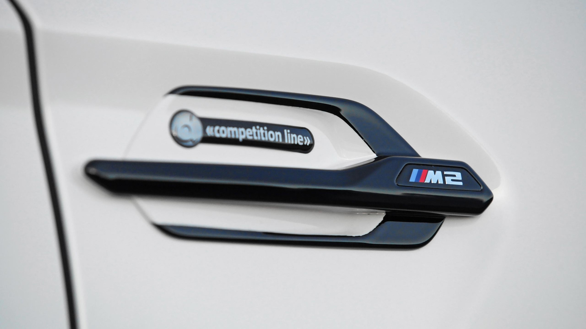 bmw-m2-convetible-by-daehler.jpg