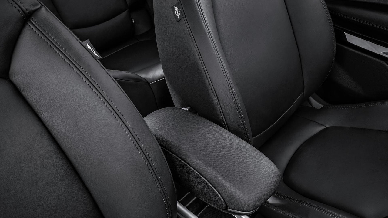 2015 MINI Paceman facelift