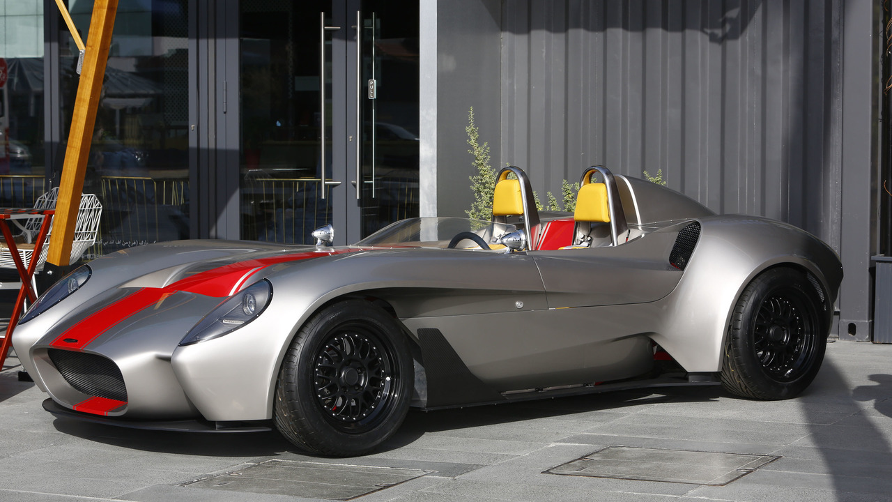 Jannarelly Design-1