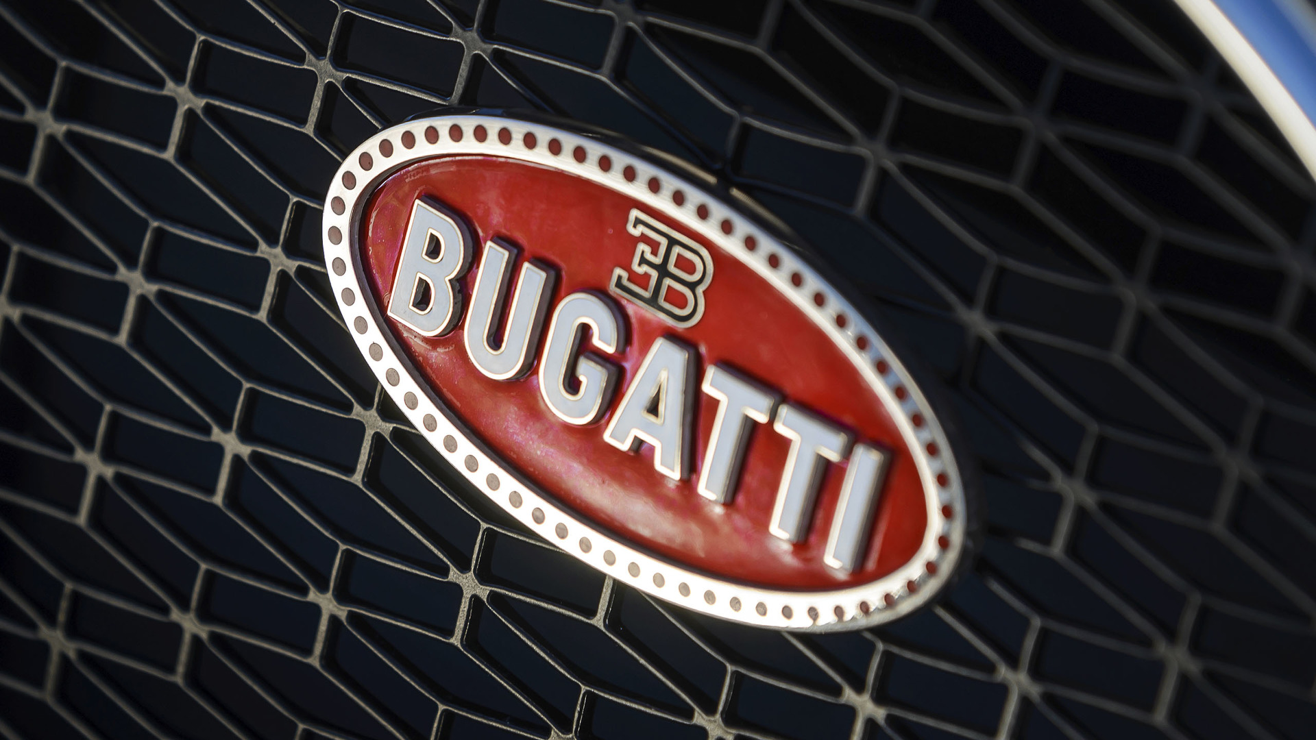 2017-bugatti-chiron-first-drive.jpg