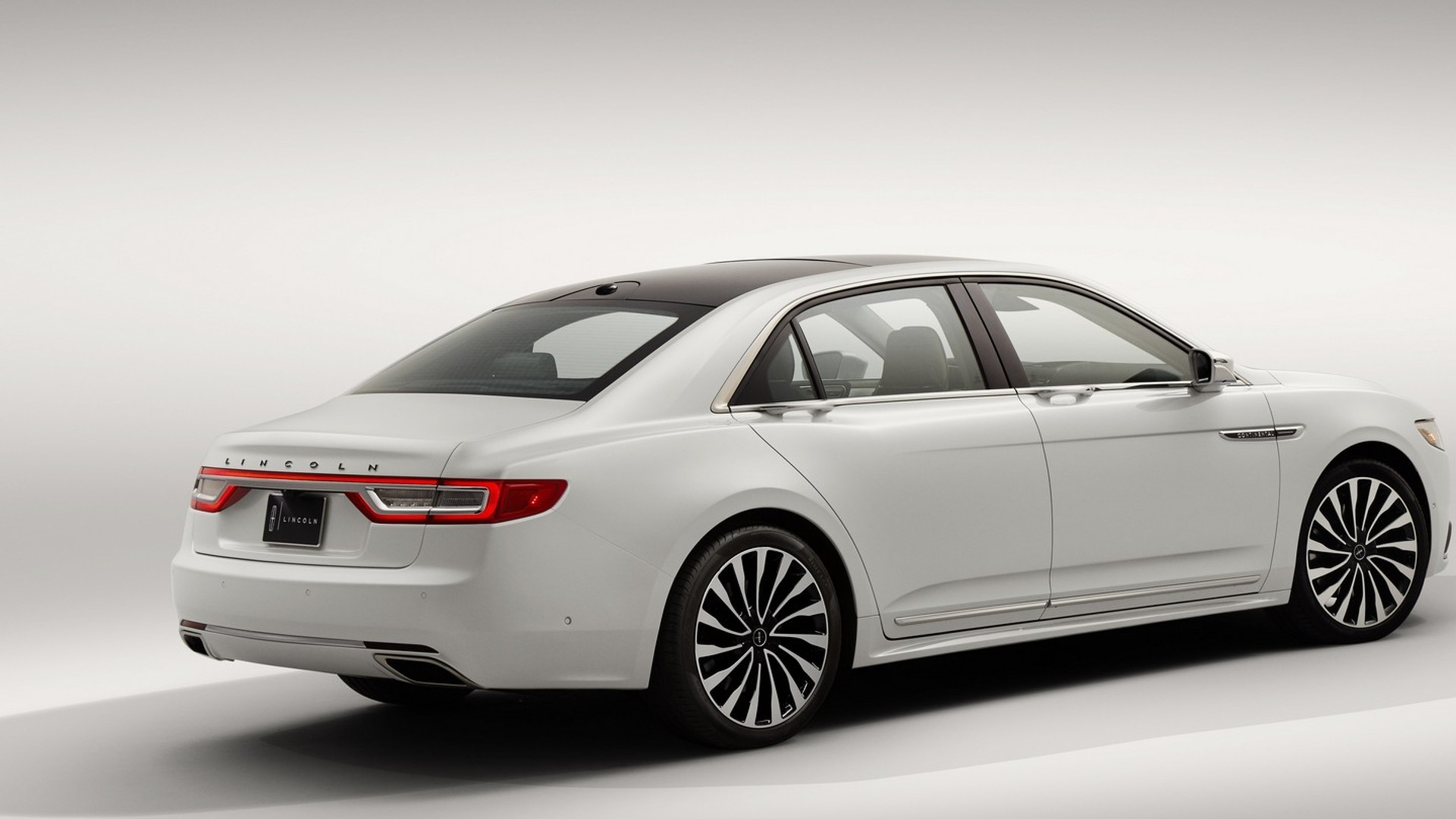 Lincoln Continental 2017 Dibandrol Dengan Harga Sekitar Rp 61 M