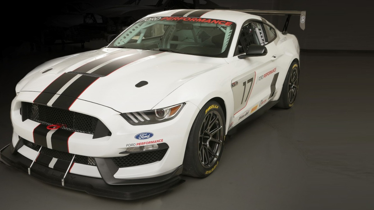Ford Mustang FP350S