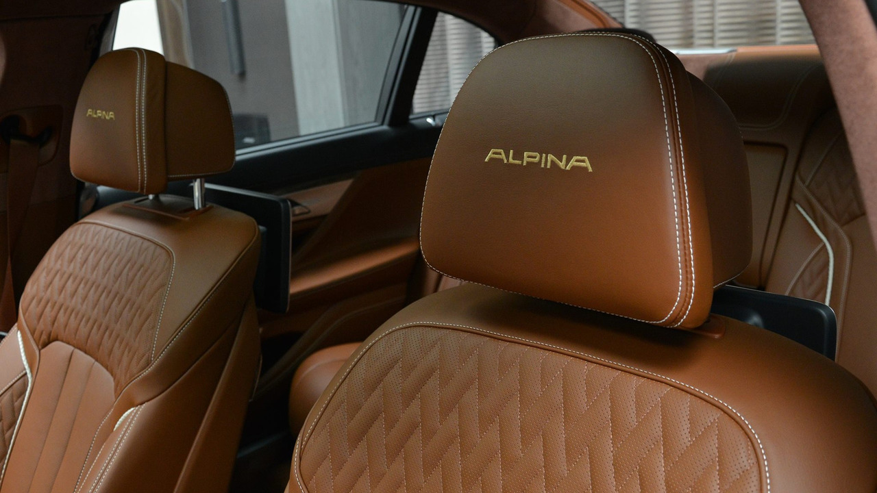 Alpina B7 Bi-Turbo Chestnut Brown