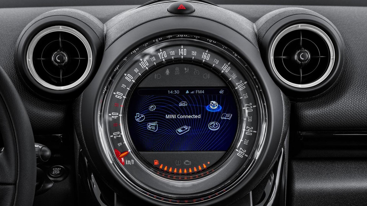2015 MINI Paceman facelift