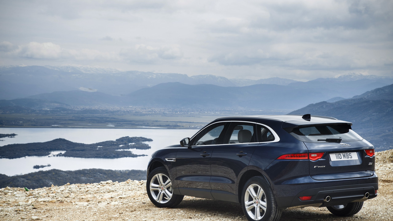 2018 Jaguar F-Pace