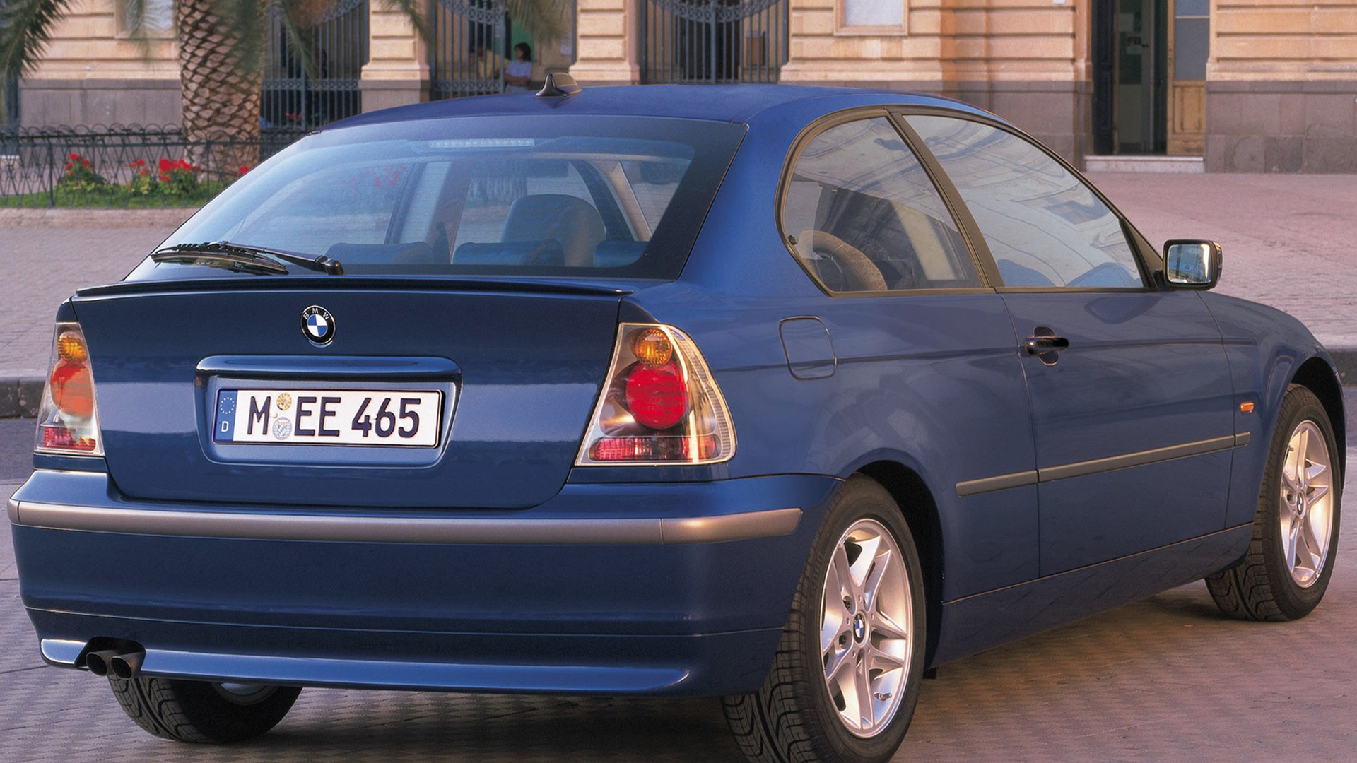 bmw-3-series-hatchback-compact.jpg