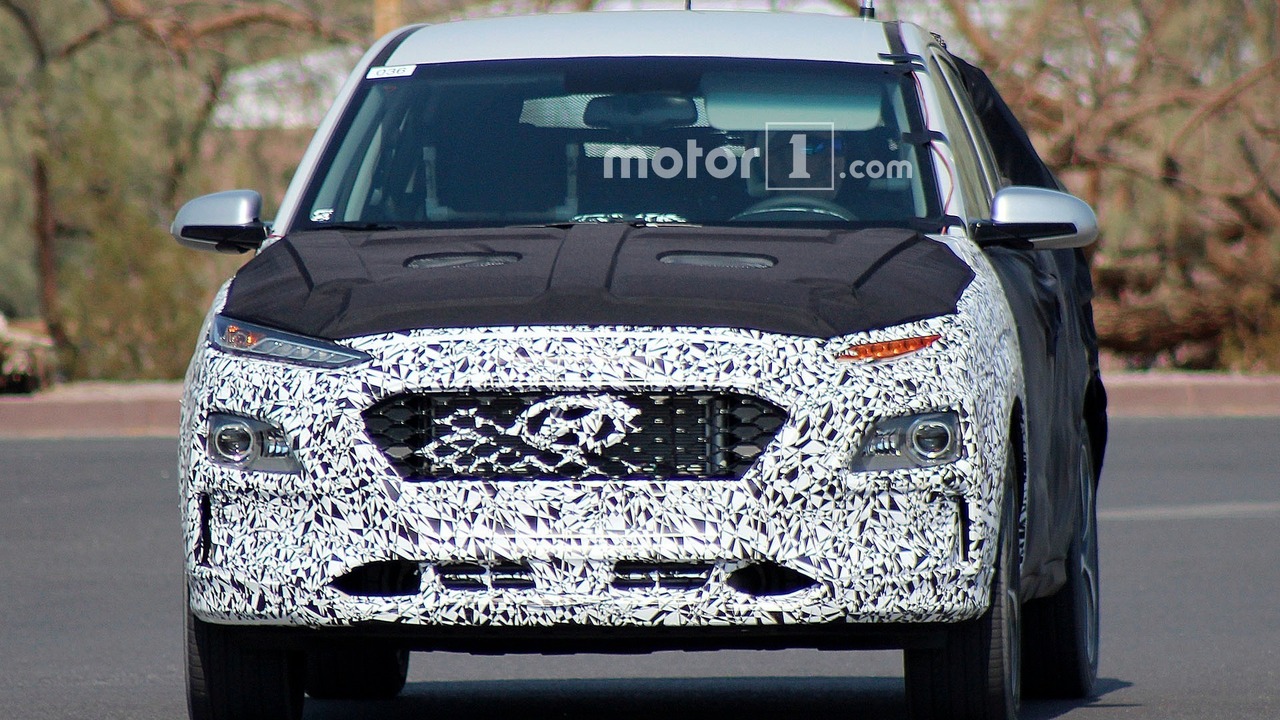 hyundai-compact-crossover-spy-shots.jpg